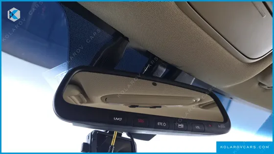 KIA CARNIVAL 9-SEATER NOBLESSE SPECIAL