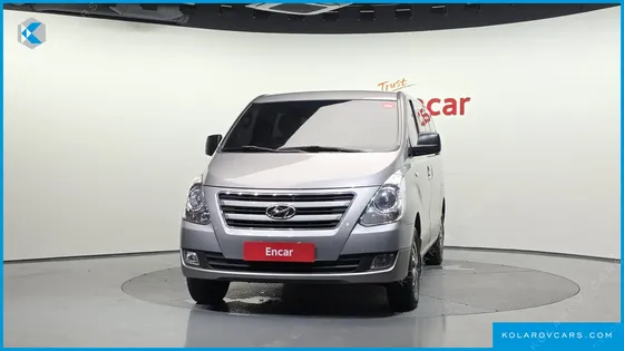 HYUNDAI STAREX 4WD 12-SEATER WAGON