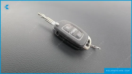 HYUNDAI STAREX 4WD 12-SEATER WAGON