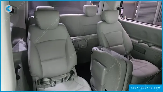 HYUNDAI STAREX 4WD 12-SEATER WAGON