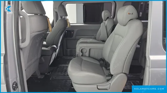 HYUNDAI STAREX 4WD 12-SEATER WAGON
