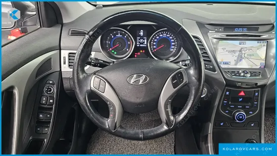 HYUNDAI ELANTRA (AVANTE) 1.6 VGT SMART