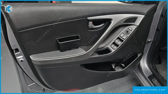 HYUNDAI ELANTRA (AVANTE) 1.6 VGT SMART