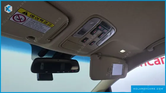 KIA CARNIVAL 9-SEATER HI-LIMOUSINE