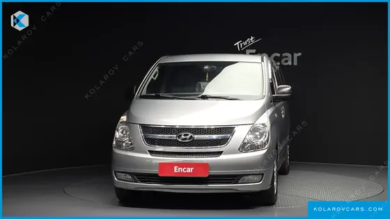 HYUNDAI STAREX 11-SEATER WAGON