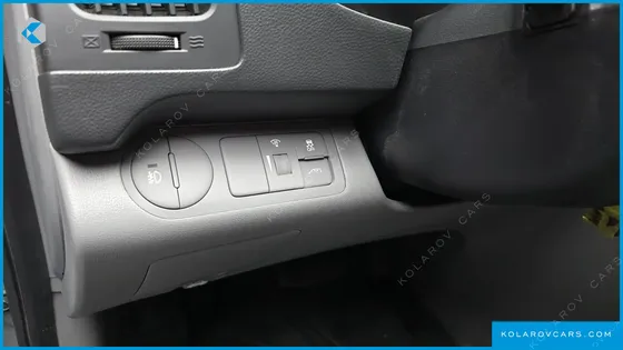 HYUNDAI STAREX 11-SEATER WAGON
