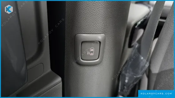 KIA CARNIVAL 9-SEATER NOBLESSE SPECIAL