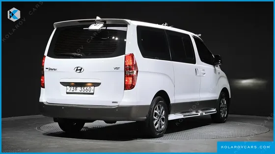 HYUNDAI STAREX 4WD 11-SEATER WAGON