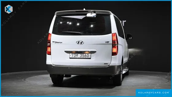 HYUNDAI STAREX 4WD 11-SEATER WAGON