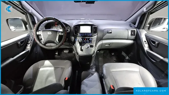 HYUNDAI STAREX 4WD 11-SEATER WAGON