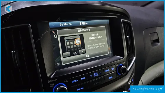 HYUNDAI STAREX 4WD 11-SEATER WAGON