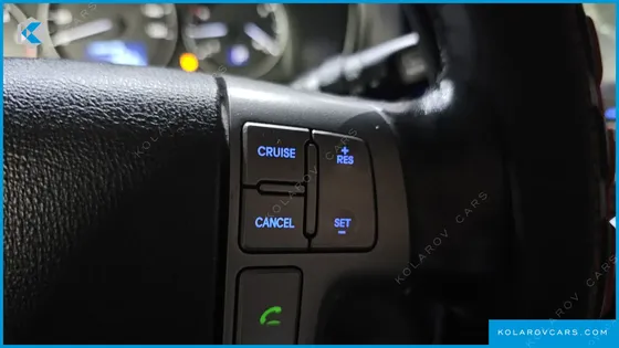 HYUNDAI STAREX 4WD 11-SEATER WAGON