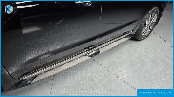 KIA CARNIVAL 9-SEATER PRSTIGE