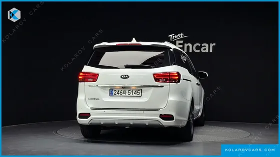 KIA CARNIVAL 9-SEATER NOBLESSE SPECIAL