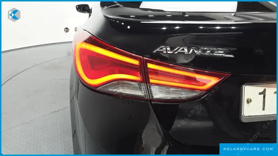 HYUNDAI ELANTRA (AVANTE) 1.6 GDI PREMIUM