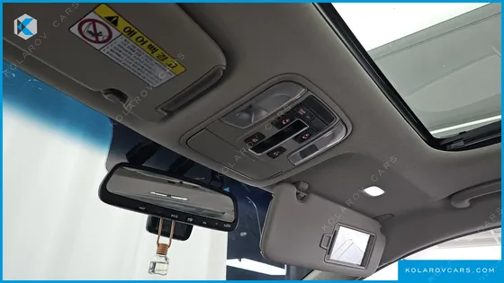 KIA CARNIVAL 11-SEATER PRESTIGE