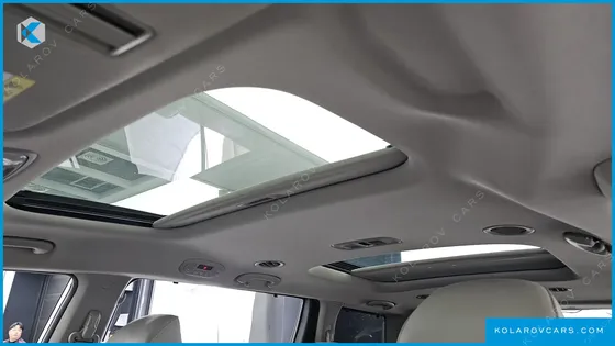 KIA CARNIVAL 11-SEATER PRESTIGE