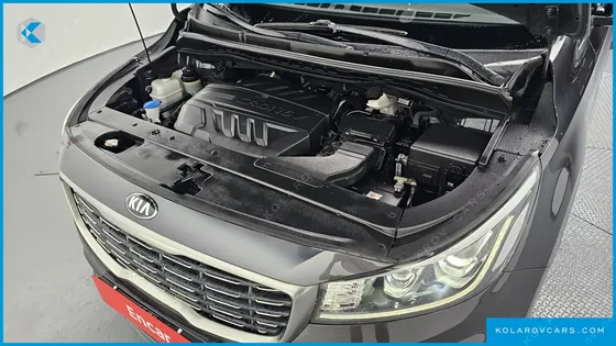 KIA CARNIVAL 9-SEATER NOBLESSE SPECIAL