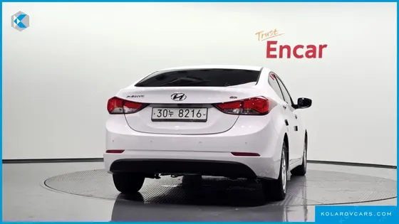 HYUNDAI ELANTRA (AVANTE) 1.6 GDI SMART
