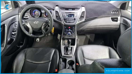 HYUNDAI ELANTRA (AVANTE) 1.6 GDI SMART