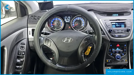 HYUNDAI ELANTRA (AVANTE) 1.6 GDI SMART