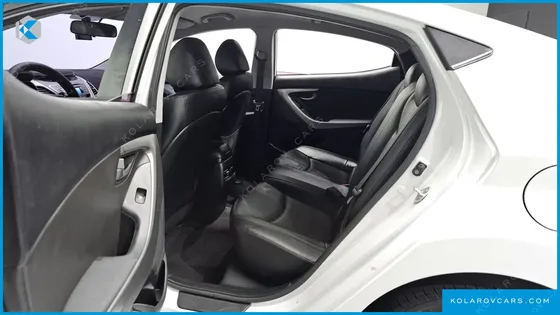 HYUNDAI ELANTRA (AVANTE) 1.6 GDI SMART