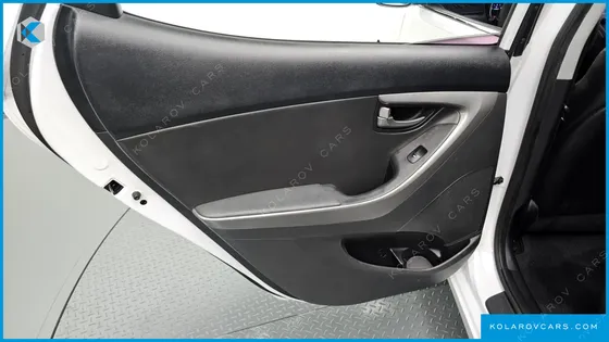 HYUNDAI ELANTRA (AVANTE) 1.6 GDI SMART
