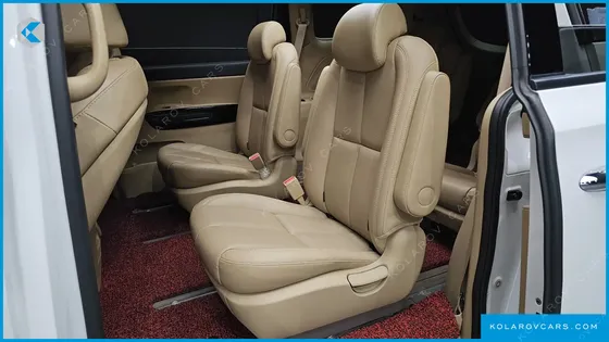 KIA CARNIVAL 9-SEATER NOBLESSE SPECIAL