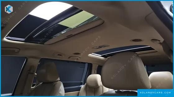 KIA CARNIVAL 9-SEATER NOBLESSE SPECIAL