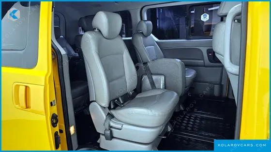 HYUNDAI STAREX 4WD 12-SEATER WAGON