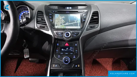 HYUNDAI ELANTRA (AVANTE) 1.6 GDI SMART