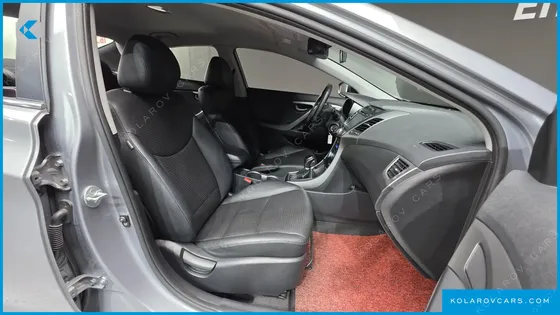 HYUNDAI ELANTRA (AVANTE) 1.6 GDI SMART