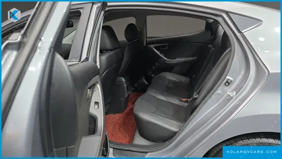 HYUNDAI ELANTRA (AVANTE) 1.6 GDI SMART