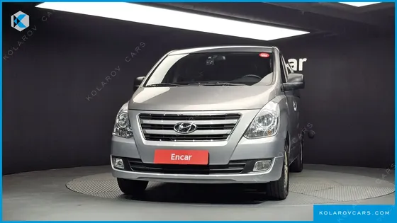HYUNDAI STAREX 12-SEATER WAGON