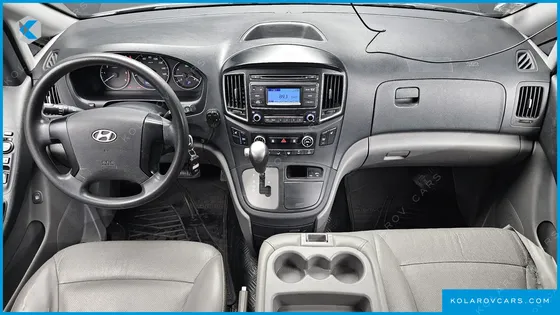 HYUNDAI STAREX 12-SEATER WAGON