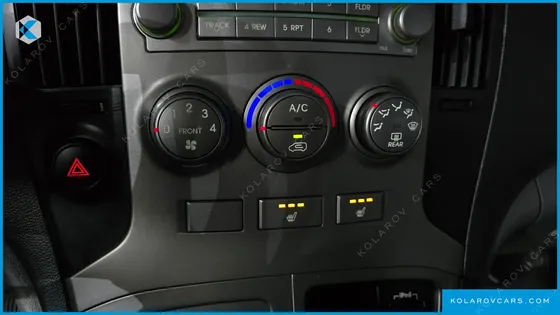 HYUNDAI STAREX 5-SEATER VAN