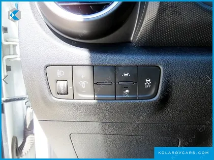 HYUNDAI KONA MODREN