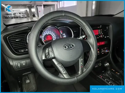 KIA K5 2.0 DELUXE