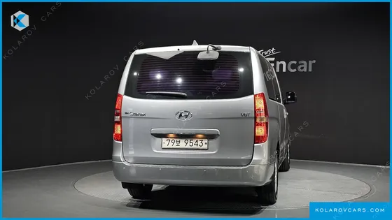 HYUNDAI STAREX 12-SEATER WAGON