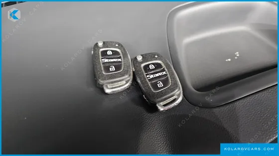 HYUNDAI STAREX 12-SEATER WAGON
