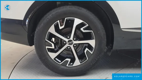 KIA SPORTAGE NOBLELESS 2WD