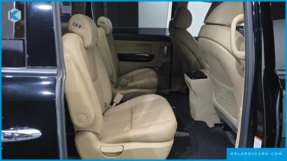 KIA CARNIVAL 9-SEATER NOBLESSE SPECIAL
