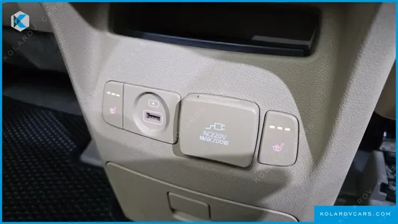 KIA CARNIVAL 9-SEATER NOBLESSE SPECIAL