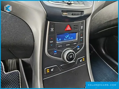 HYUNDAI ELANTRA (AVANTE) 1.6 GDI SMART