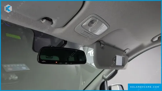 HYUNDAI STAREX 12-SEATER WAGON