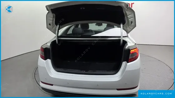 KIA K5 2.0 PRESTIGE