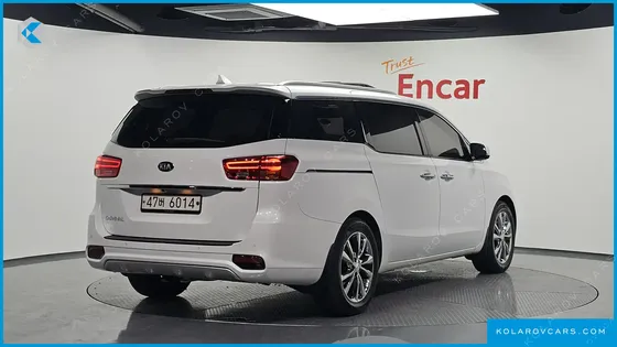 KIA CARNIVAL 9-SEATER NOBLESSE SPECIAL