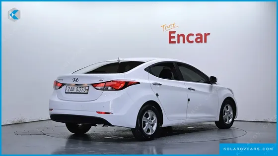 HYUNDAI ELANTRA (AVANTE) 1.6 GDI SMART