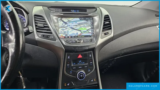 HYUNDAI ELANTRA (AVANTE) 1.6 GDI SMART