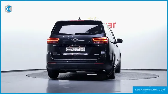 KIA CARNIVAL 8-SEATER EXPORT